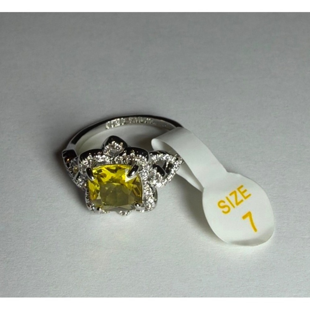 Bomb Party Yellow Cushion Cut Floral Halo Rhodium Plated Ring Size 7 - Picture 2 of 2